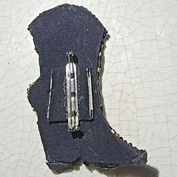 Brown and black sequins and seed beaded Cowgirl/boy boot brooch Texas, ranch - Picture 9 of 9